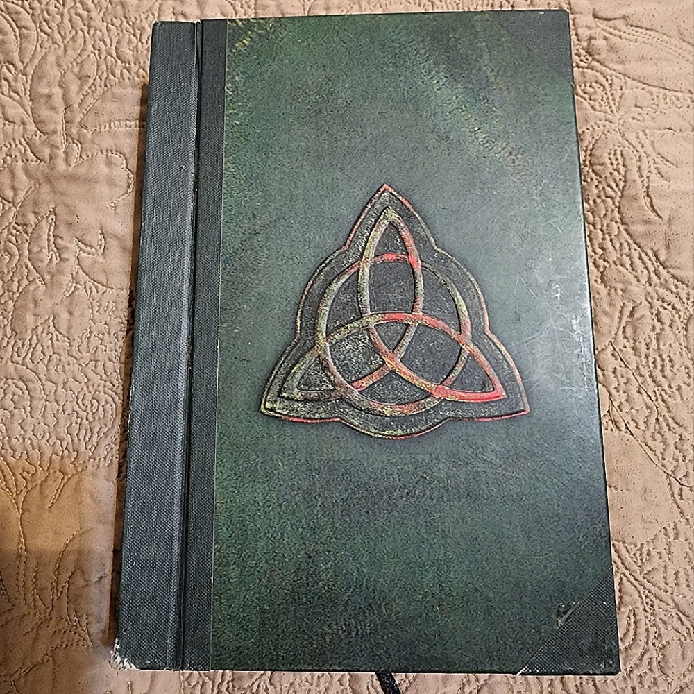 Charmed dvd collectors book